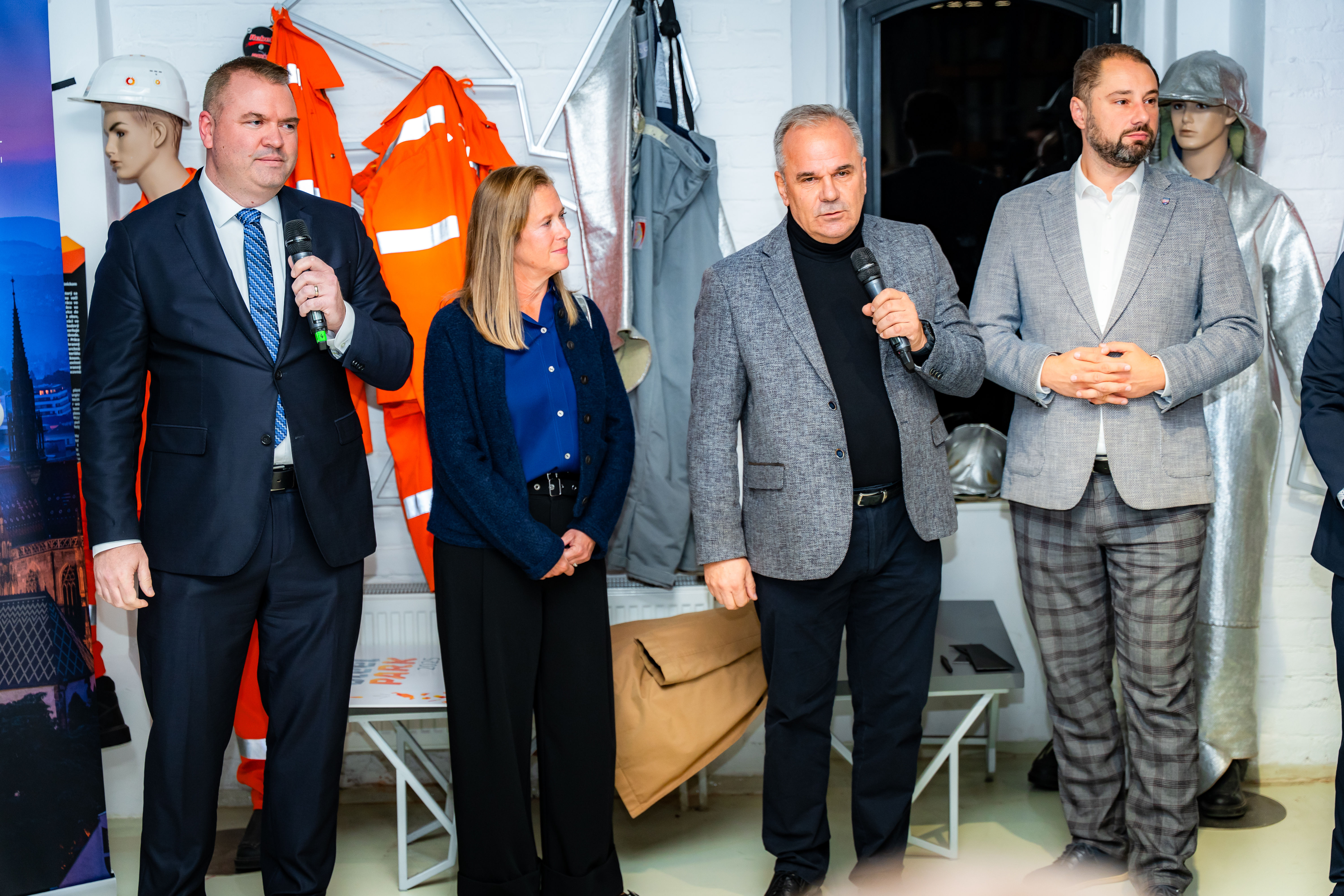 Otvorenie obnovy expozicie v Steelparku -11